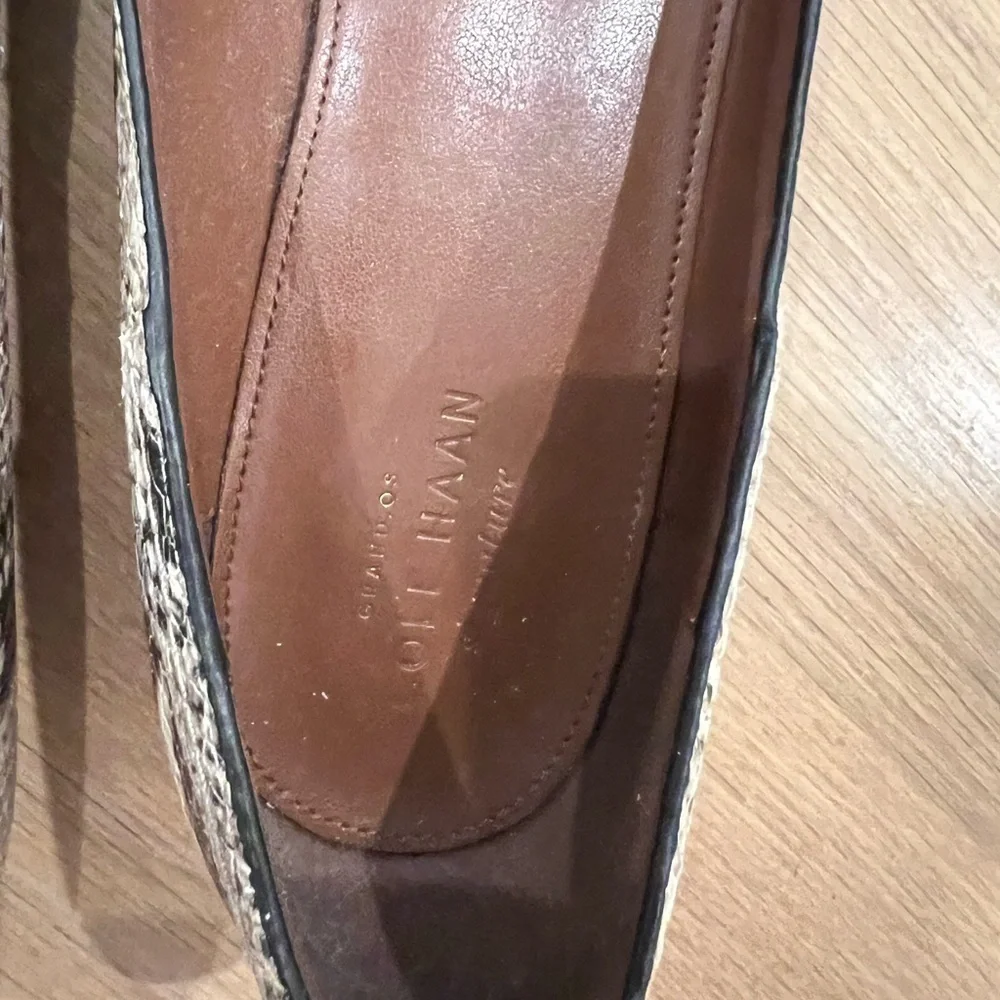 Cole Haan 7 Snake Flats - Picture 4 of 6